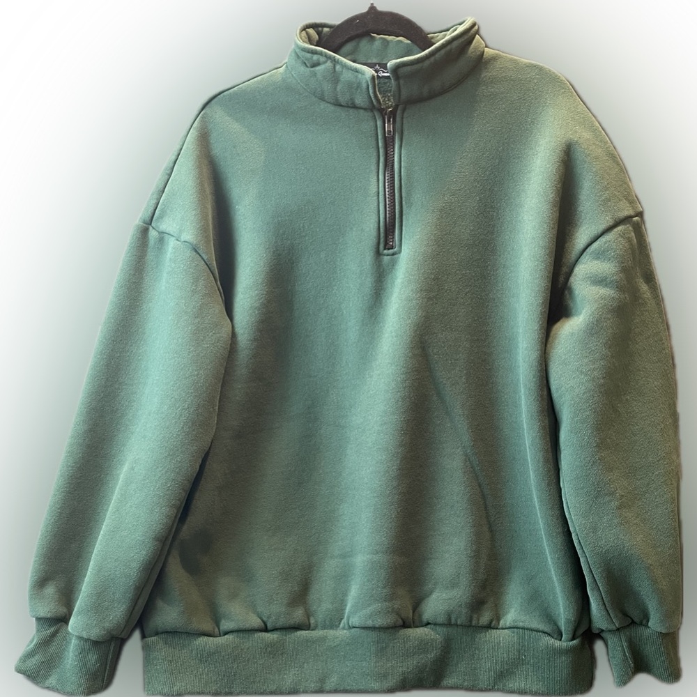 Women's Green Zip-Up Sweater